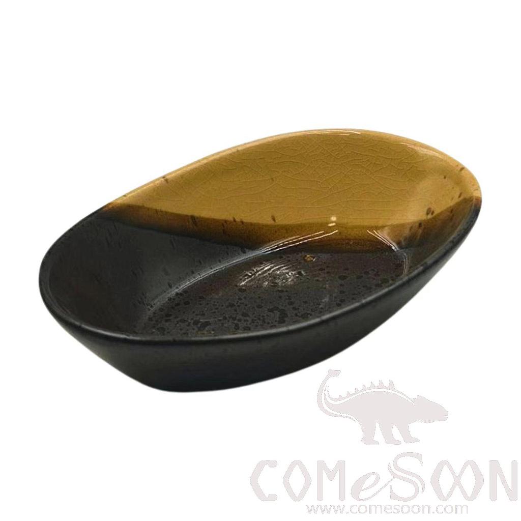 Thick Soil Series 5.5" Boat-Shaped Bowl