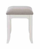 P233 Makeup Stool