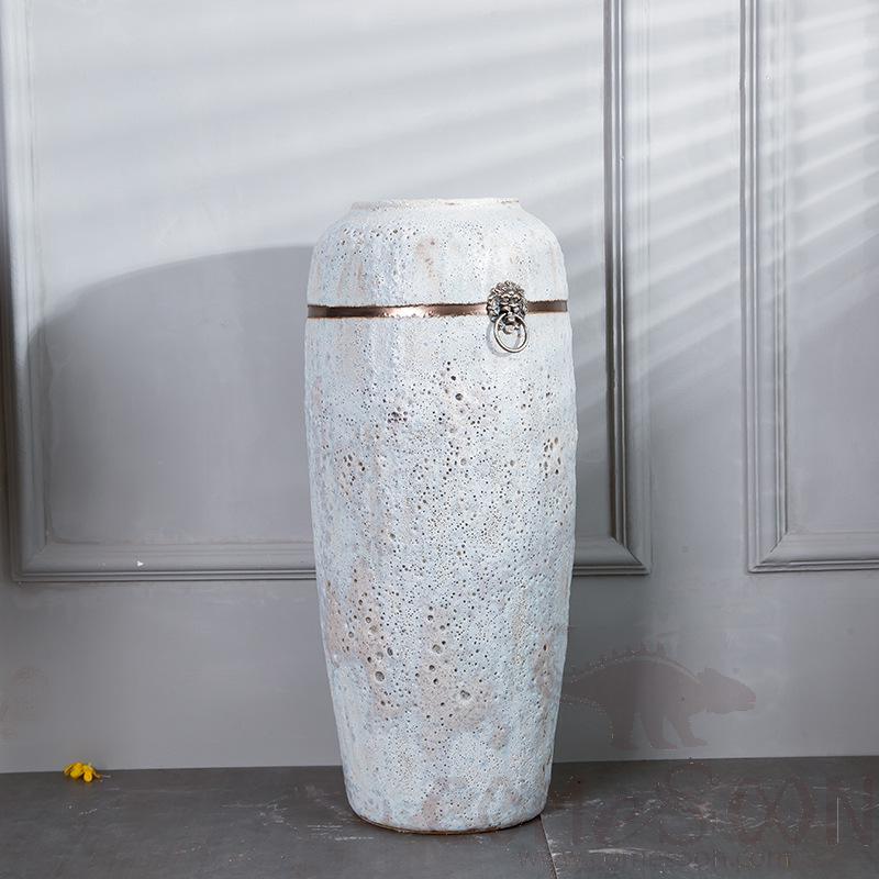 Porcelain Vase / Ceramic Vase