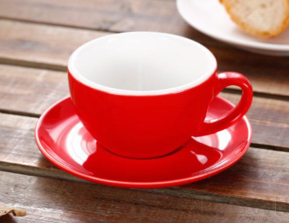 Coffee Cup with Saucer-Shaped 300cc Set Red