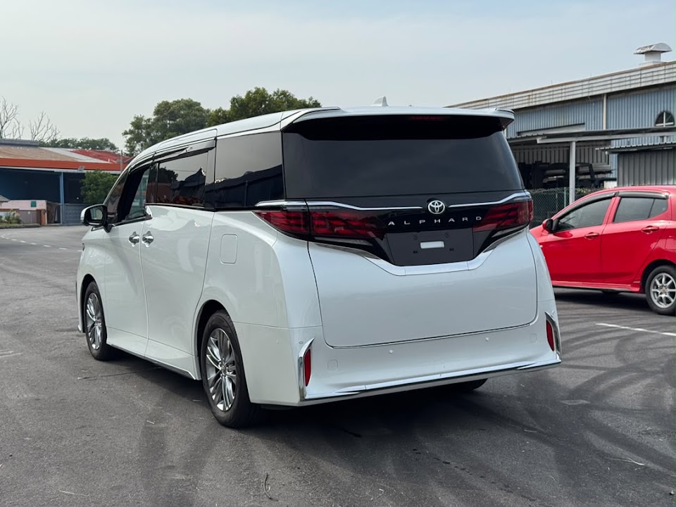 Toyota Alphard Z 40 Series chassis 32369 — gambar 4 daripada 6