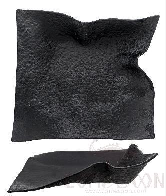 20118 Series 13.75" Pleated Square Plate - Matt Black