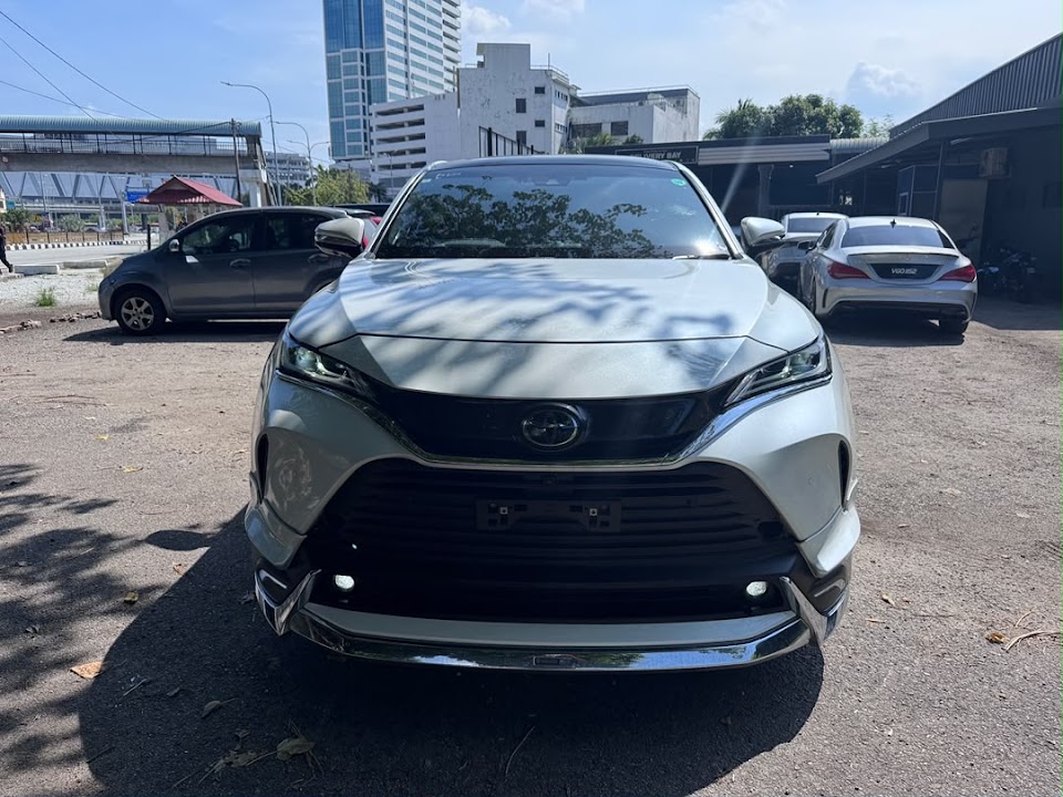 Toyota Harrier Z Leather casis MXUA80-0113424 — gambar 1 daripada 6