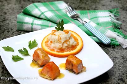 Cá hồi sốt cam