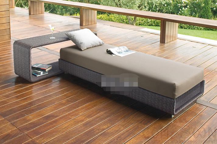 Outdoor Rattan Lounge Chair, High Density Sponge