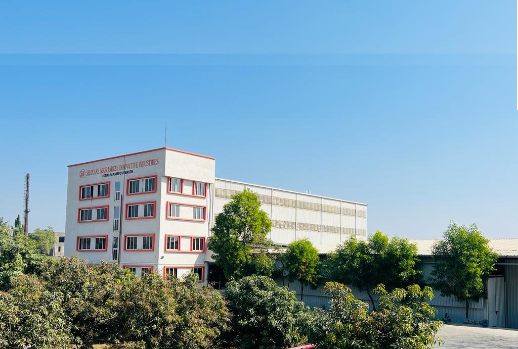 Siloxane Industries manufacturing facility and polymer production