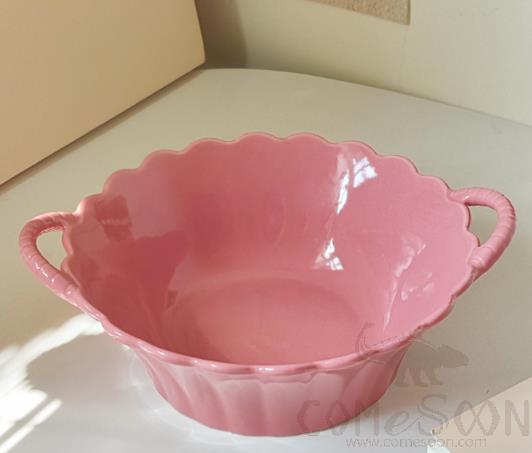 Round Bowl with Two Ears, 7.5" product image