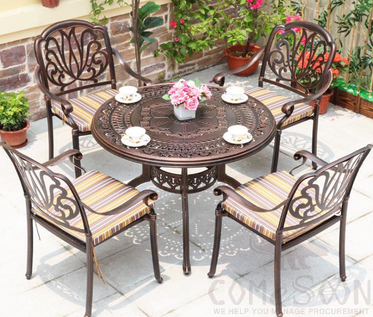 Outdoor Cast Aluminum Tables and Chairs product image