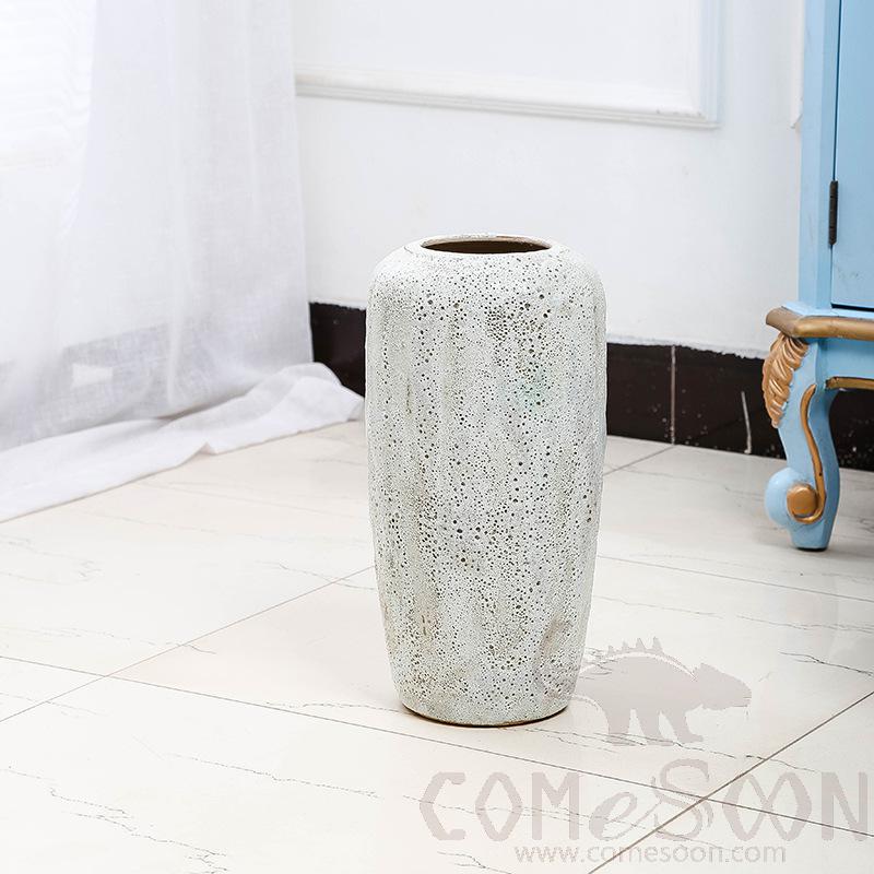 Porcelain Vase / Ceramic Vase