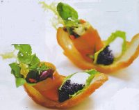 Salad bánh mì chiên