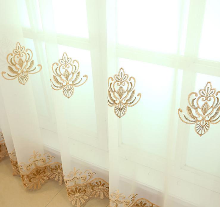Phyllis Window Screen