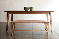 Mora Bench