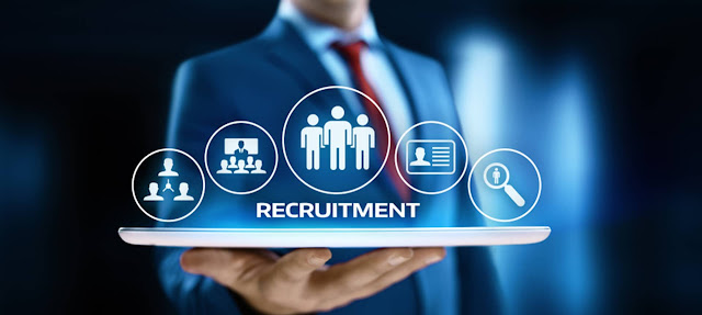 A recruiter using recruitment software can also invite recruiting agencies 