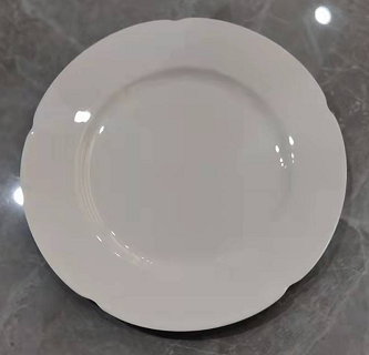 Bonechina Herene Series- Flat Plate 9.5" W/gold Edge