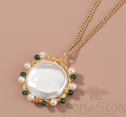 Necklace / Jewelry Nz713