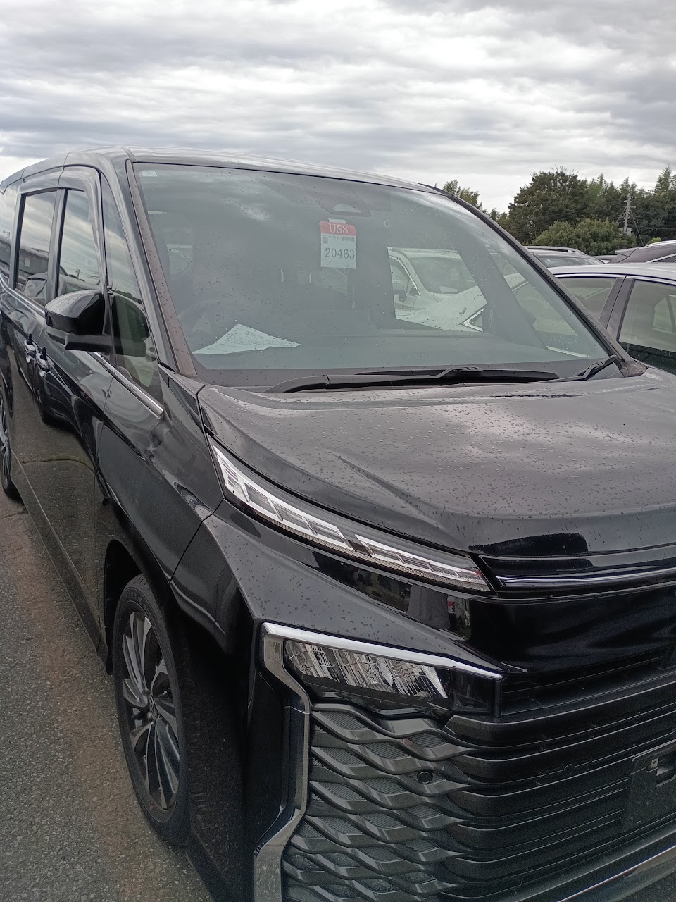 Toyota Voxy SZ chassis 92448 — gambar 1 daripada 6