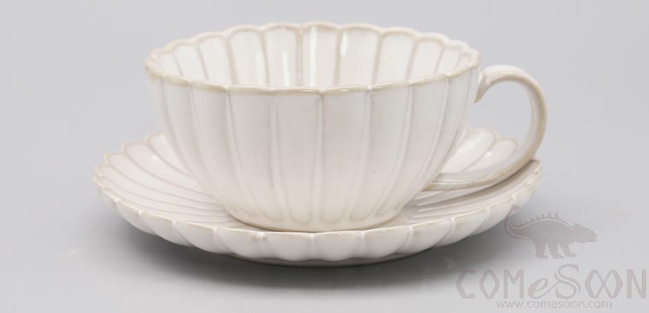 Chrysanthemum Round Dish, White, 5.5" Cup & 6" Dish, 250ML