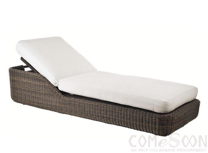 Outdoor Rattan Lounge Chair, High Resilience Sponge, 190*70*45cm