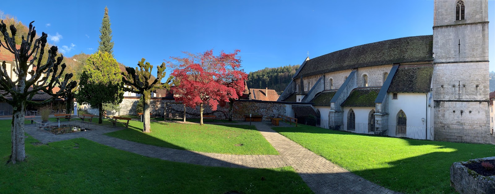foyer-saint-ursanne-sa-in-st-ursanne-infos-kontakt-helvetic-care