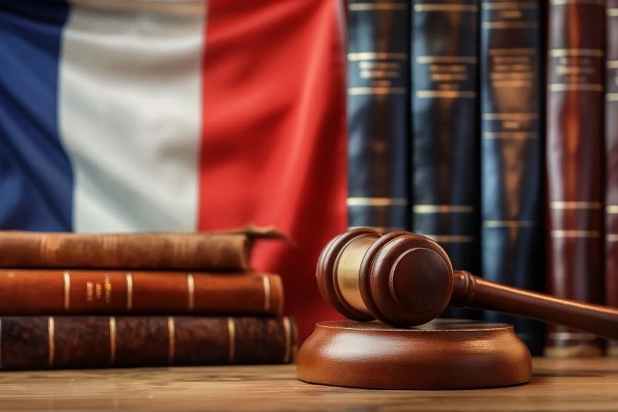 Un Français inculpé de viol et d'agressions sexuelles sur 89 mineurs : selon le parquet
