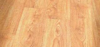 Low click floor-5 mm-wear layer 0.3 mm