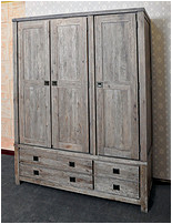 Yongyi Antique Solid Wood Oak Brush02 Three-Door Wardrobe product image