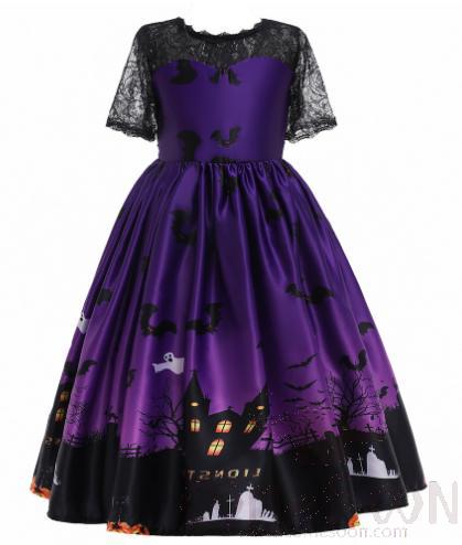 The Witch Suit, Halloween