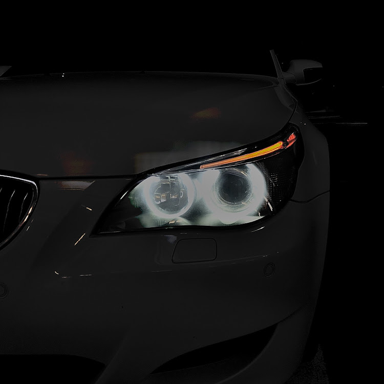 M5のドライブ・M5・bmw・親父の愛車に関するカスタム事例の投稿画像5枚目