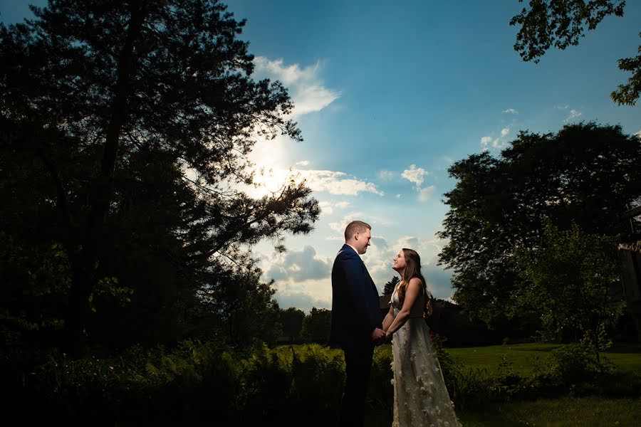 Fotógrafo de casamento Christian Yah (u646r0o). Foto de 26 de janeiro 2023