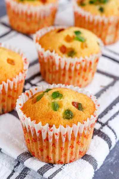 Tutti Frutti Muffin(6)