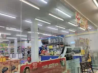 Indomaret photo 2