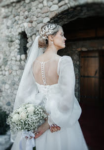 Fotógrafo de casamento Diana Zarechneva (dianavarich). Foto de 9 de fevereiro 2023