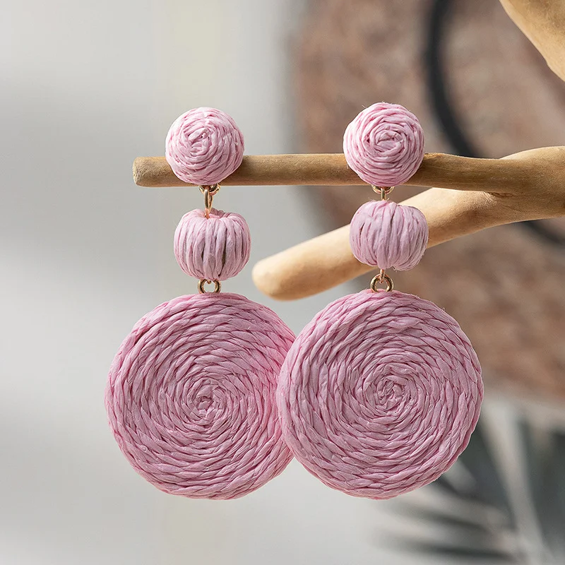 Fashionable Colorful Rattan Earrings for Women. Lightweight and vibrant, these earrings add a stylish touch and are perf