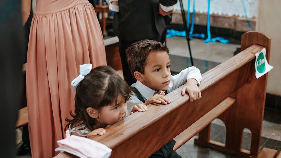 Fotógrafo de casamento Antonio Chusten (w09dehk). Foto de 11 de novembro 2021