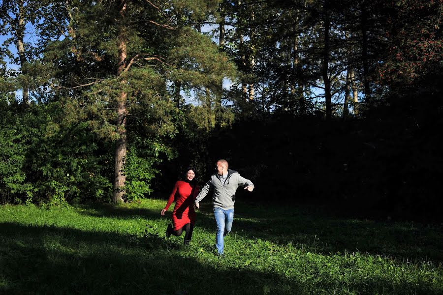 Fotografo di matrimoni Yuliya Shulzhik (yulyashulzhik). Foto del 5 ottobre 2017