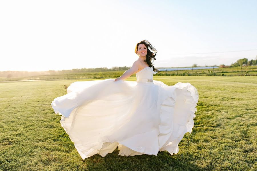 Wedding photographer Brandilynn Aines (brandilynnaines). Photo of 7 April 2022