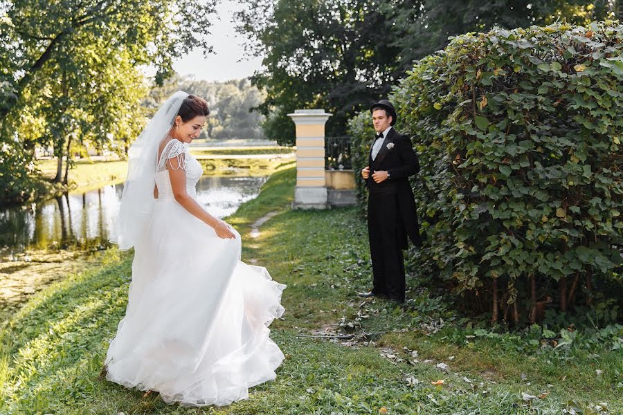 Fotograful de nuntă Vladlena Polikarpova (vladlenka). Fotografia din 18 septembrie 2018