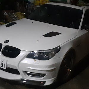 5シリーズ 550i