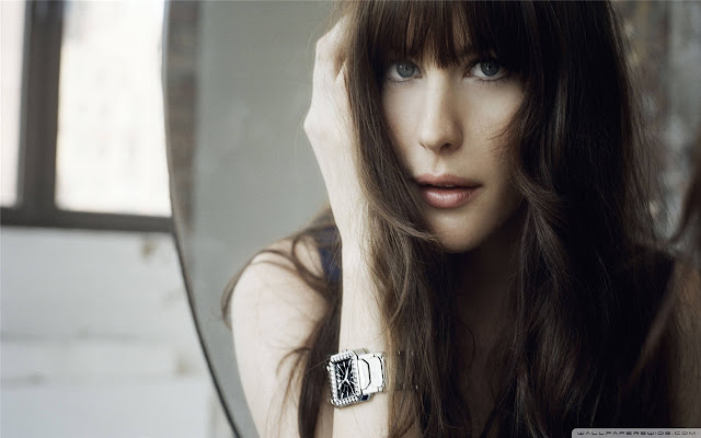 Liv Tyler Themes & New Tab