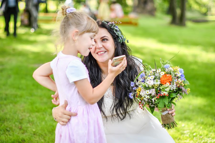 Wedding photographer Roman Vlachynský (vlachynsky). Photo of 3 December 2020