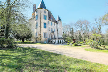 château à Montluçon (03)
