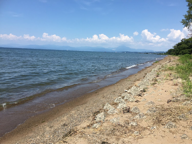 ハイラックスサーフのハイラックスサーフ・ミニッツ・滋賀県彦根市・どっかのベンチ・琵琶湖に関するカスタム事例の投稿画像2枚目