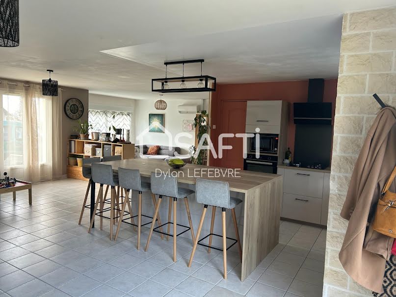 Vente maison 5 pièces 119 m² à Beaumont Saint-Cyr (86490), 230 000 €