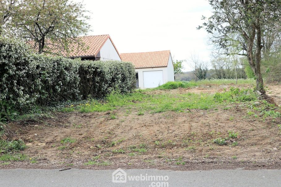 Vente terrain  995 m² à Chauvigny (86300), 39 900 €