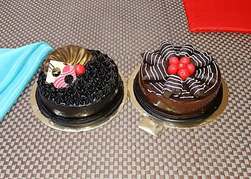 Choco Fudge And Choco Delight Cake