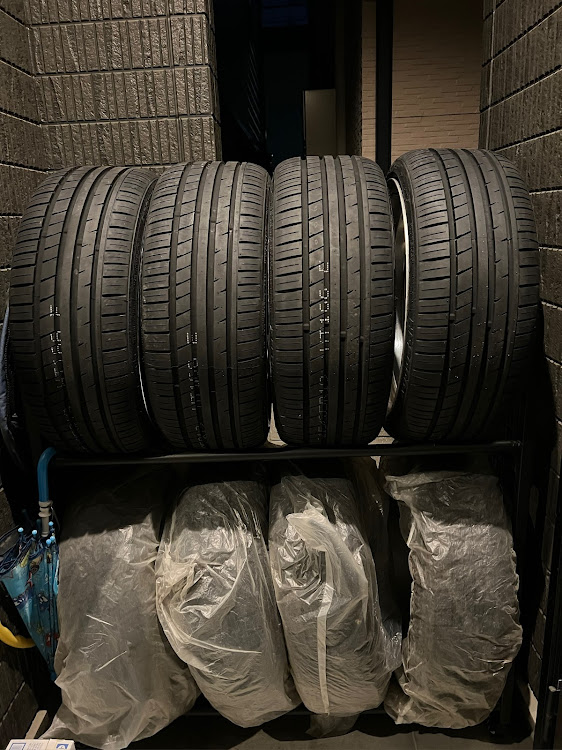 セレナの乗り換え検討中・次はエアサス車・タイヤ交換完了・F-garage family・金のかかる車に関するカスタム事例の投稿画像4枚目