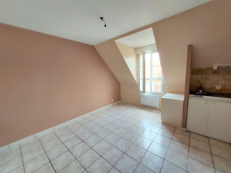 Location  appartement 1 pièce 20.44 m² à Margny-lès-Compiègne (60280), 430 €