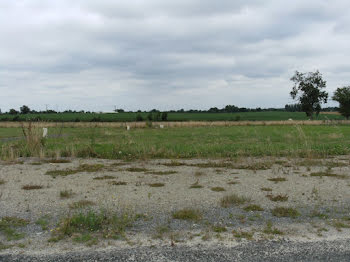 terrain à Saint-Cyr-en-Bourg (49)