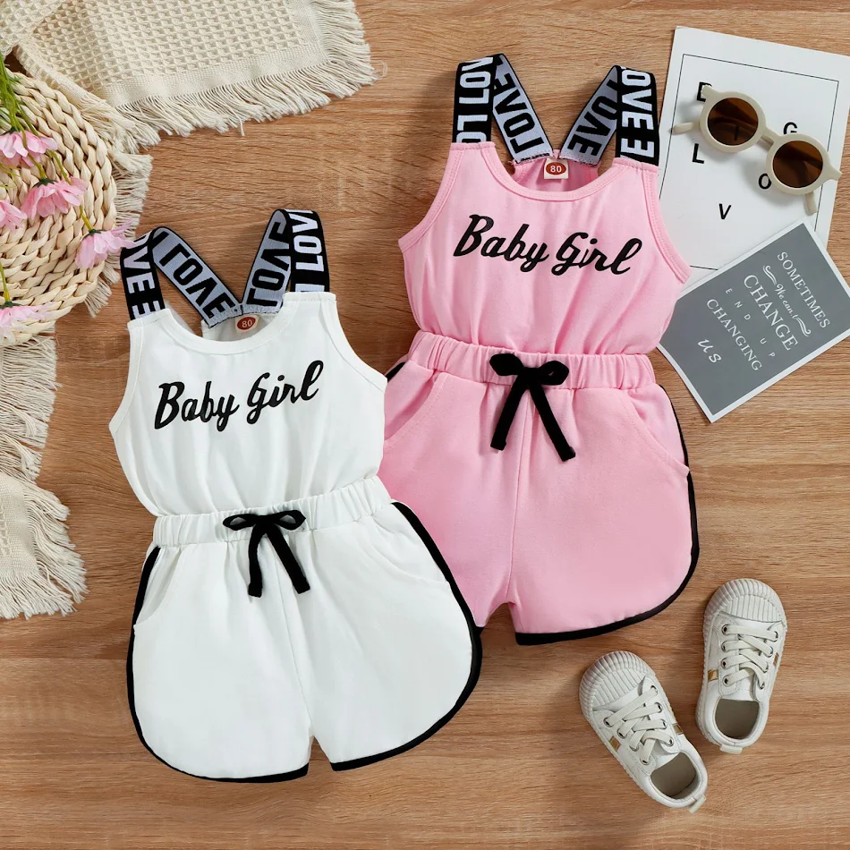 Barboteuse Bébé Couleur Unie Gine Mode Enfant Confort et Style Garanti Parfait pour Les Petits Explorateurs et Exploratrices.