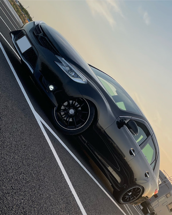 マークXのADVAN Racing・rzii・マークXに関するカスタム事例の投稿画像1枚目